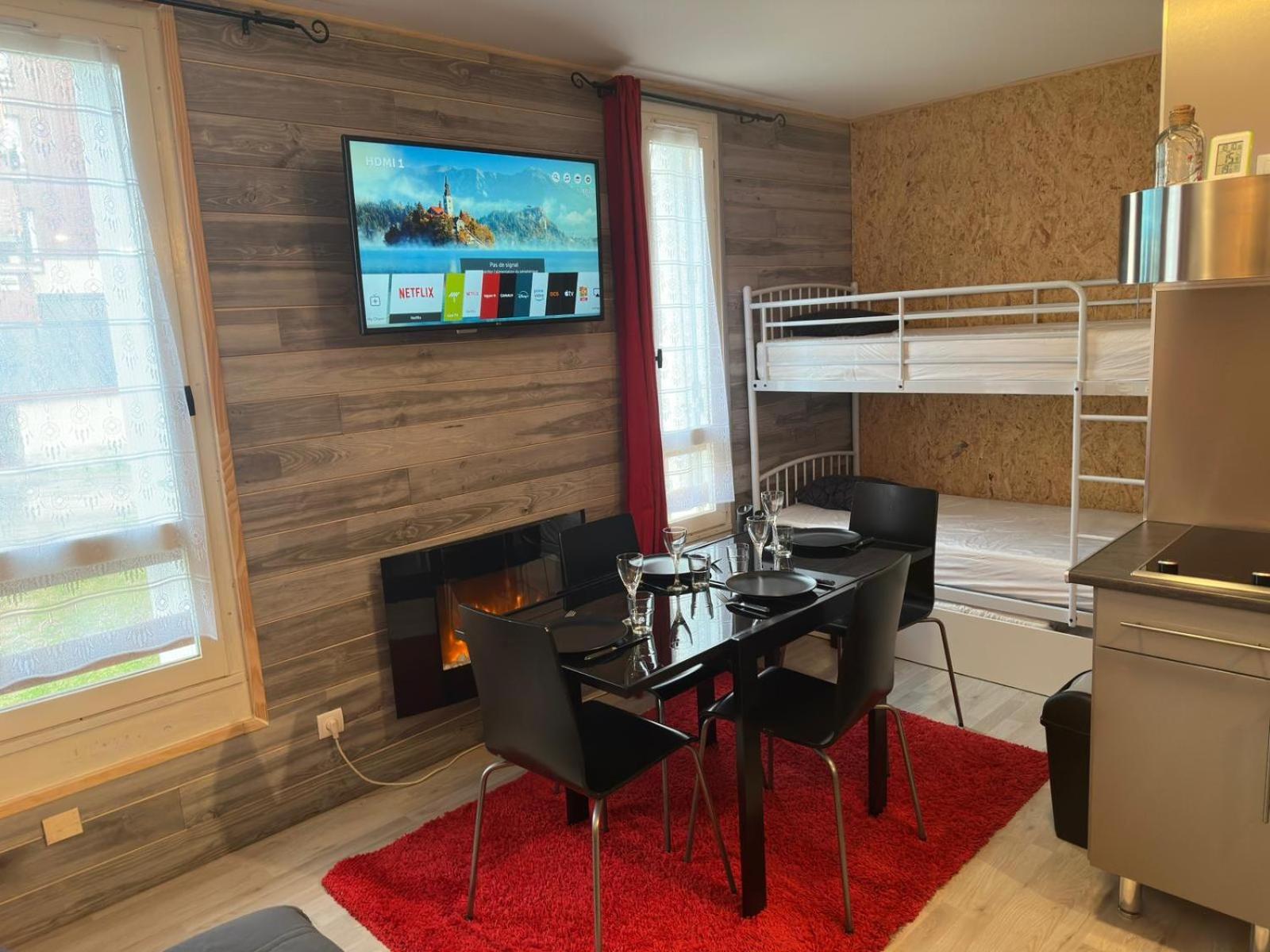 Apartament Le Chaleureux Cocon Rouge Ustou Zewnętrze zdjęcie